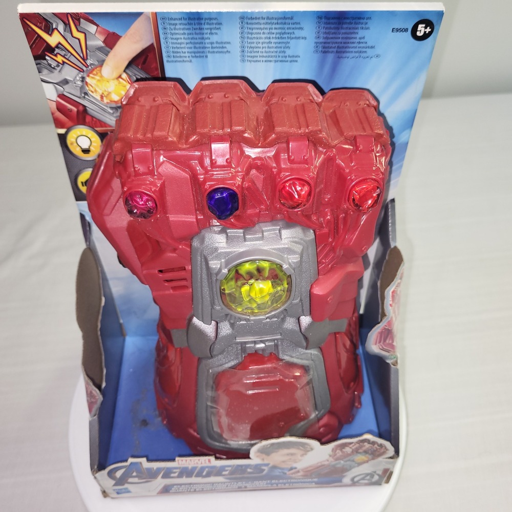 Hasbro Marvel Avengers Electronic Gauntlet Kids OS Red Excellent Lights Sound - Picture 6 of 7